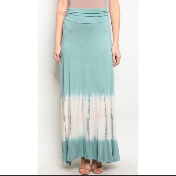 Maxi Skirt - Picture 3 of 4